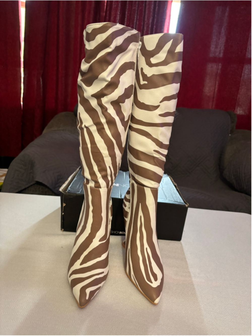 Fashion Nova Women's Zebra Print Heeled Boots Brown White Size 8i